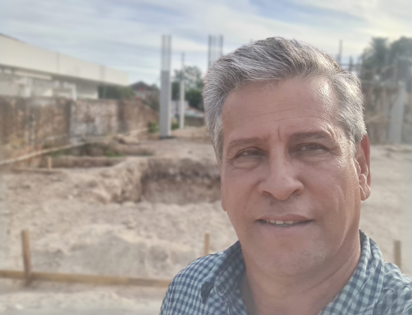 Ricardo Chimirri Candia mostra como a engenharia de segurança do trabalho usa tecnologia para prevenir acidentes na era digital.