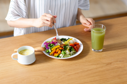 Alexandre Costa Pedrosa revela o que a ciência realmente diz sobre dietas eficazes e saúde duradoura.