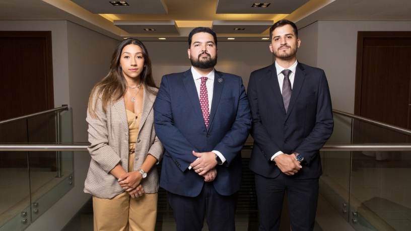 Na recuperação judicial, Rodrigo Gonçalves Pimentel destaca a atuação estratégica do advogado como fator-chave para reestruturar e preservar o negócio.