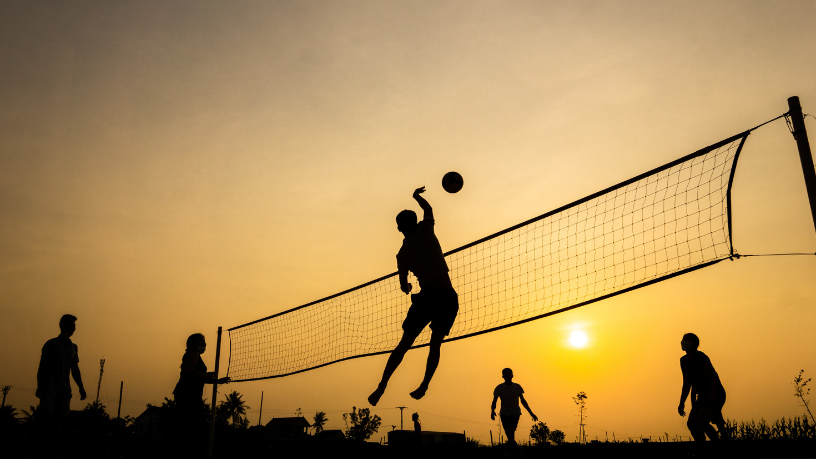 No voleibol, confiar no outro é essencial mesmo sem controle total da jogada, e Alfredo Moreira Filho explica como essa dinâmica ensina lições valiosas sobre cooperação e confiança.